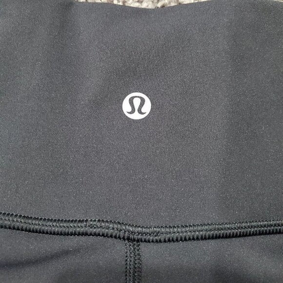 Lululemon Athletica Women's Black Cropped Leggings Size Ruched Mesh Size… - Picture 10 of 10